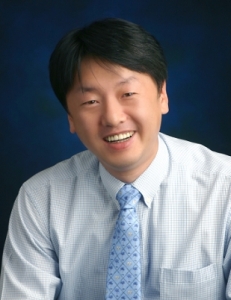 신우성논술학원(02-3452-2210)의 이동규 선생이 2015학년도 대입 수시논술에 지원