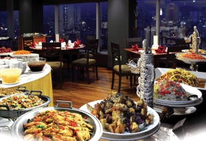 제주KAL호텔 19층 중식당 심향에서는 다가오는 여름을 맞아 중국식 정통 저녁뷔페와 중국식