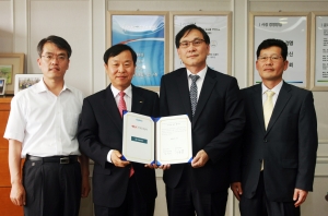 쌍용차는 지난 11일 한국도로공사 본사에서 하이패스 단말기 등록절차 간소화를 위한 업무 협