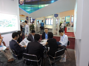 중국 CHInano에서의 중국-한국 관계자 회의 모습이다.