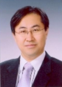 군산대 박시균 교수 저서 한국어 음성음운 교육론이 우수학술도서로 선정됐다.