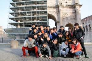 여행으로 크는 아이들 굴렁쇠는 2014 겨울 방학을 맞아 어린이·청소년을 위한 유럽 배낭여