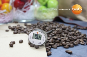 테스토코리아는 커피 추출 온도 측정용 방수 미니 온도계를 소개했다.