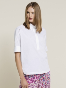 CH 캐롤리나 헤레라가 선보인 셔츠 컬렉션