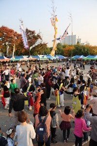 2014년 10월 25일 한살림서울 가을걷이 행사중 생산자소비자 어울림마당