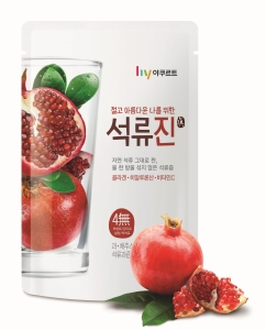 한국야쿠르트가 여성 건강을 위한 프리미엄 건강음료 석류진(眞)을 출시한다