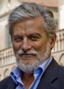 이탈리아 평론가이자 작가인 로베르토 파지