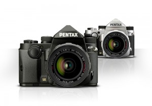 리코 펜탁스 공식 수입사 세기P&C가 펜탁스의 새로운 크롭 플래그십 DSLR 카메라인 PE