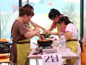서울시립북부장애인종합복지관이 7월 13일 맛있는 나눔 프로그램에서 요리경연대회를 개최하여 