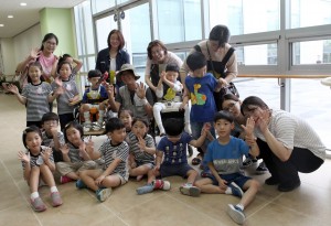 성남시 한마음복지관이 장애·비장애 아동 함께하는 친구야 같이 놀자 행사를 개최했다