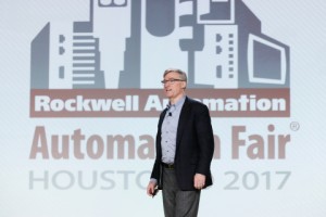 로크웰 오토메이션의 블레이크 모렛 사장 겸 CEO가 11 월 14 일 개최 된 Automa