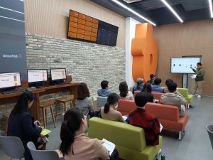 빗썸 강남 고객센터에서 열린 안전거래 교육 행사