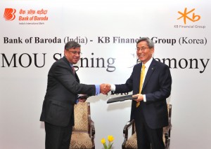 왼쪽부터 Baroda Shri P.S. Jayakumar(자야쿠마) 은행장, KB금융그룹 