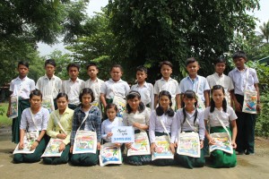 미얀마 빤따노 지역 바잉지따이꽁 학교 삼성전자 한국총괄 에코백 완성품 전달