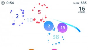파나소닉 프라임 스매시 화면: 게임에서 숫자가 표시된 공이 날아간다. 소수인 경우 공을 두