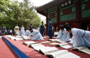 Jeonju City announced that large-scale cultural festivals including the 20th Jeonju International Fi