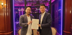 BRP 조현진 대표이사와 이웅 굿즈티비 대표가 업무 협약을 체결했다