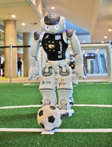 세계 챔피언컵 파이널에서 2:1로 우승한 B-Human 로봇