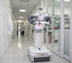 ABB's mobile and autonomous YuMi® laboratory 
