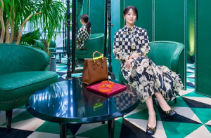 구찌 다이애나 백 론칭 행사에 참석한 배우 이영애