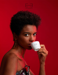 카페 이투이가 스페셜티 커피 E to E 한정판 원두를 출시했다