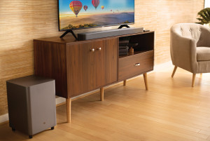JBL이 출시한 JBL BAR 5.1 SURROUND 사운드바