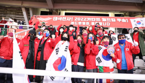 배우 허석 김보성이 이끄는 레드엔젤 응원단의 박용식·김무스 단장, 레드엔젤 연예인 응원단,