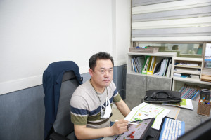 지역설화로 웹툰 콘텐츠를 제작하는 리쇼어링 프로젝트 참여기업 투니스 정원휘 대표