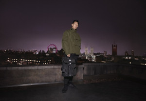 로지스틱스 백팩과 손흥민