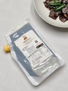 허비쿡스가 출시한 몽골리안 요리 소스와 몽골리안 비프