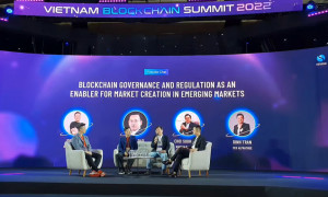 ‘VIETNAM BLOCKCHAIN SUMMIT’ 행사에 참석한 최수혁 한국블록체인스타트업
