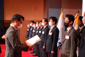 청호나이스가 제48회 국가품질경영대회에서 국가품질혁신상 고객만족부문 대통령표창을 받았다. 