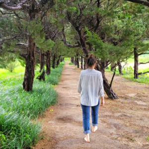 ‘천개의향나무숲’ 맨발 걷기