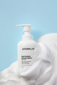 아토팜이 판테놀 크림의 보습감을 그대로 담은 ‘판테놀 크림 워시’를 출시했다