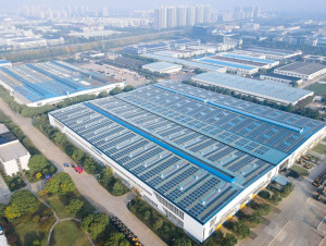 HD현대건설기계 중국 강소법인 공장에 설치된 4MW급 태양광 패널