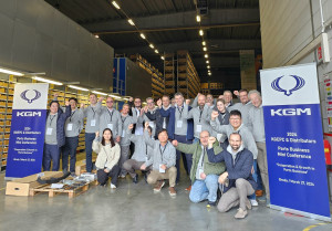 KGM이 네덜란드에 유럽지역 대리점 대표와 부품 및 서비스 매니저들을 초청해 콘퍼런스를 갖고 글로벌 부품 및 서비스 경쟁력을 확보하는 시간을 가졌다