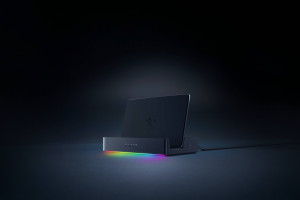 Razer Handheld Dock Chroma