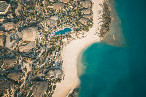 The EDITION Red Sea, opening soon on Shura Island features 240 elegantly designed rooms and suites.