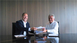 From left to right: Roary Stasko, CEO, Telstra International; Patrick George, CEO, iBASIS