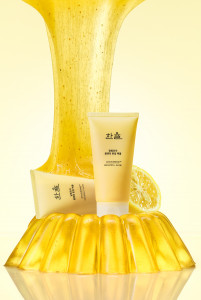 한율 달빛유자 클렌징 톤업 팩폼