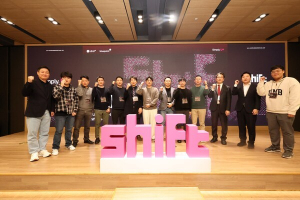 에이아이브가 LG유플러스의 AI 오픈 이노베이션 프로그램인 ‘쉬프트(SHIFT)’ 참여 기업으로 선정됐다. 왼쪽 6번째가 에이아이브 박세진 대표