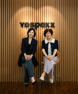 왼쪽부터 베스펙스 정주원 대표, 수젠텍 손미진 대표