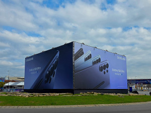 삼성전자, MWC26 전시장 앞 옥외광고